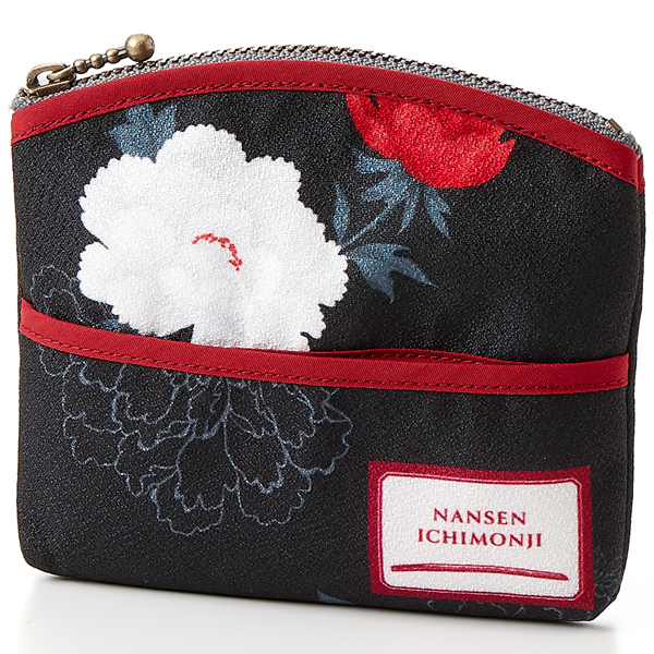 ティッシュポーチ