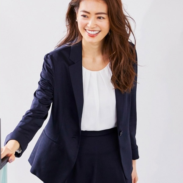 テーラードジャケット