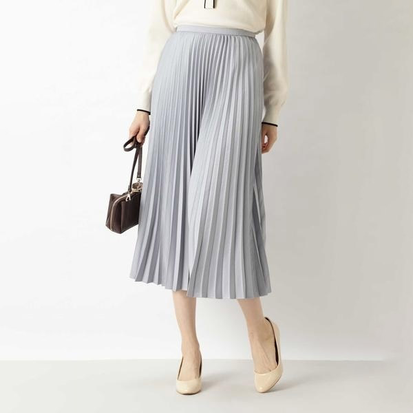 ひざ丈スカート