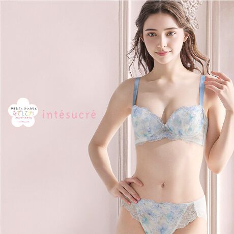 花柄のブラジャー・ショーツ