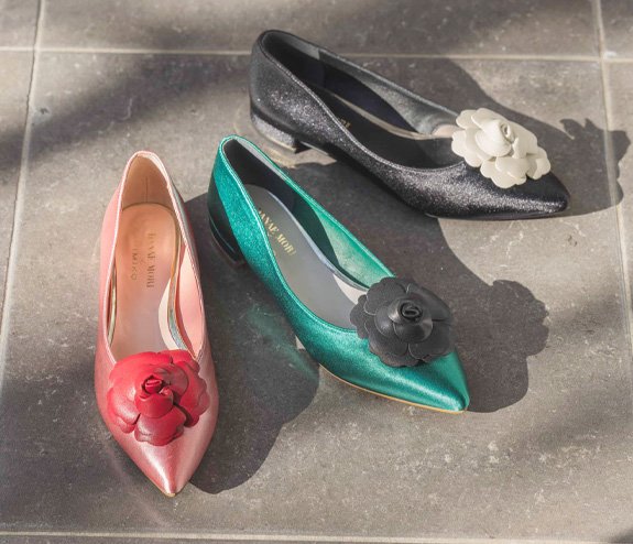 フラワーモチーフ フラットパンプス