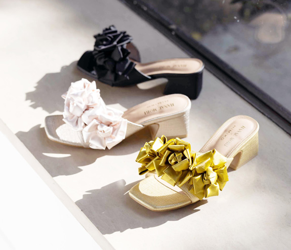 フラワーフリル ミュール