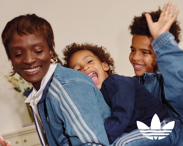 アディダスオリジナルス