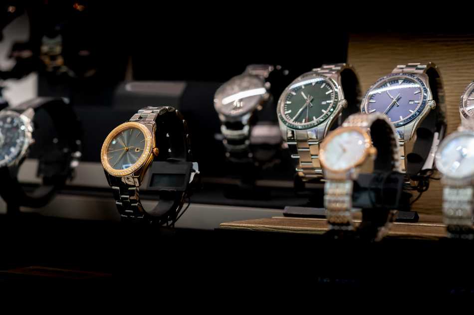 40代に人気のメンズ腕時計ブランド｜おしゃれでコスパのいい時計を紹介