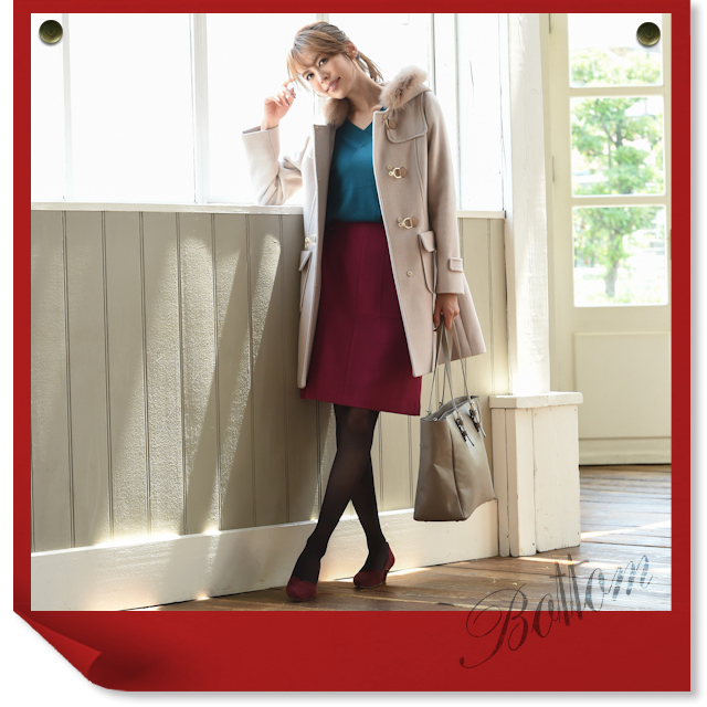 赤のボトムのコーディネート