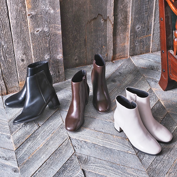 スクエアトゥプレーンショートブーツ