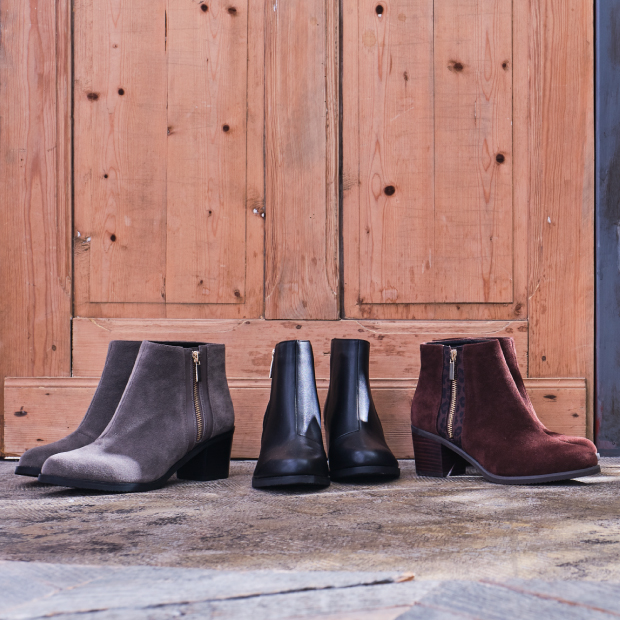 サイドジップショートブーツ