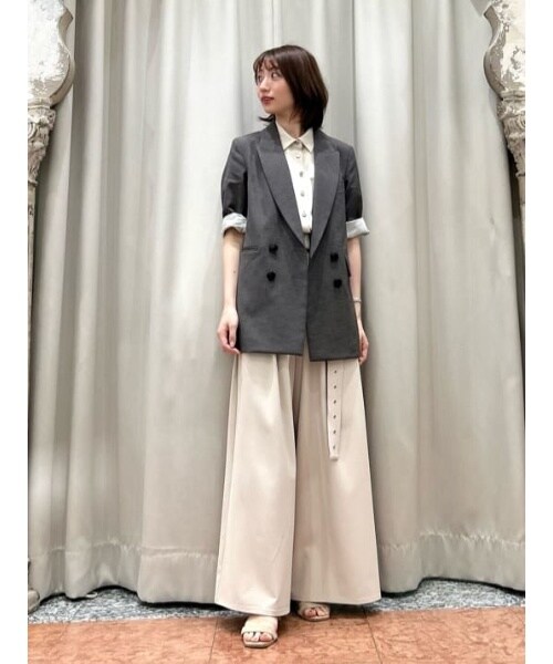 グレースコンチネンタルのグレースコンチネンタル